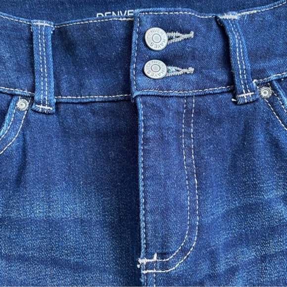 Denver Hayes lined stretchy denim skirt 5 pockets zip fly close. Women's size 2 - Picture 3 of 9